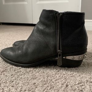 Circus by Sam Edelman black leather booties